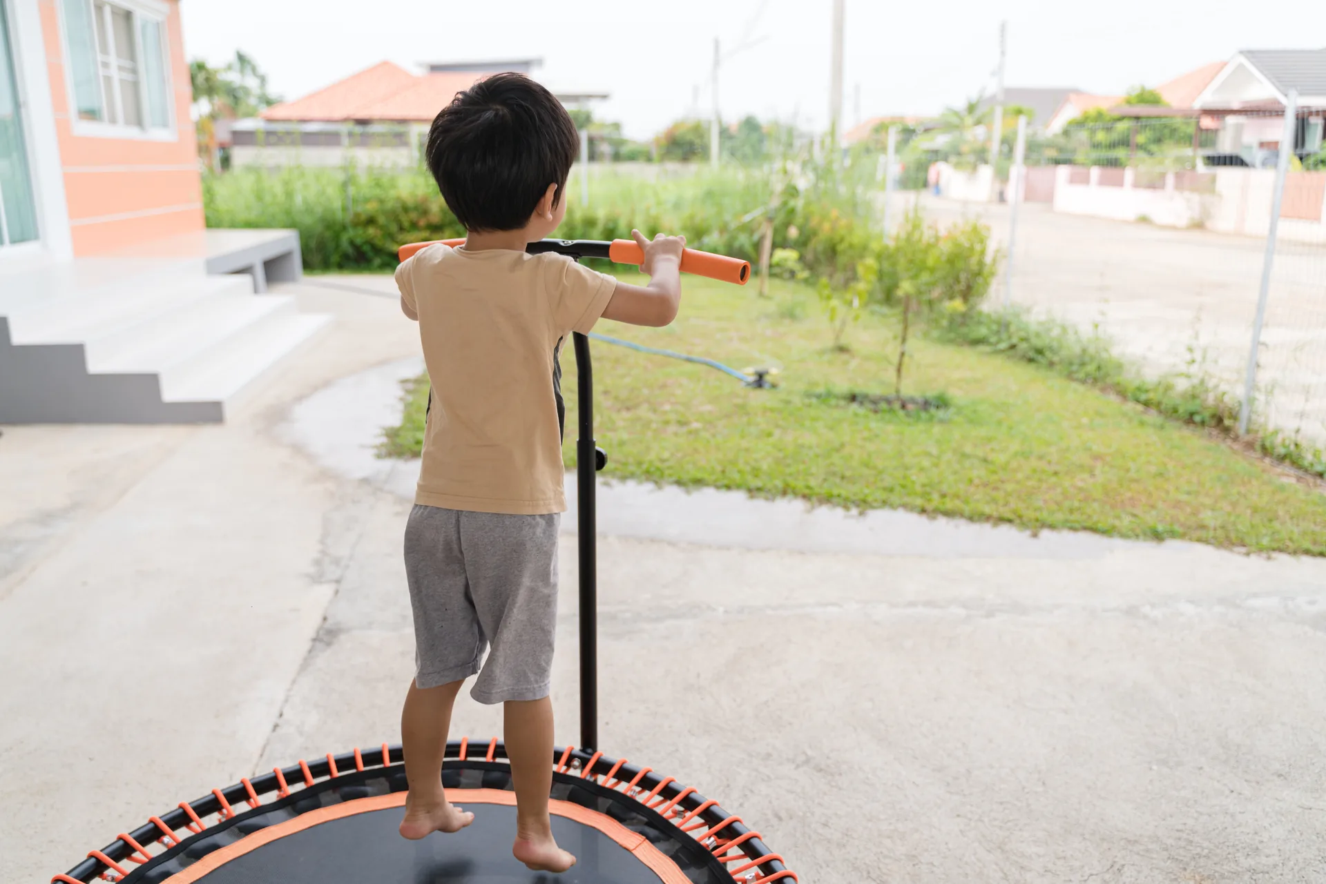 How Divorce in Singapore Affects Children and Assets